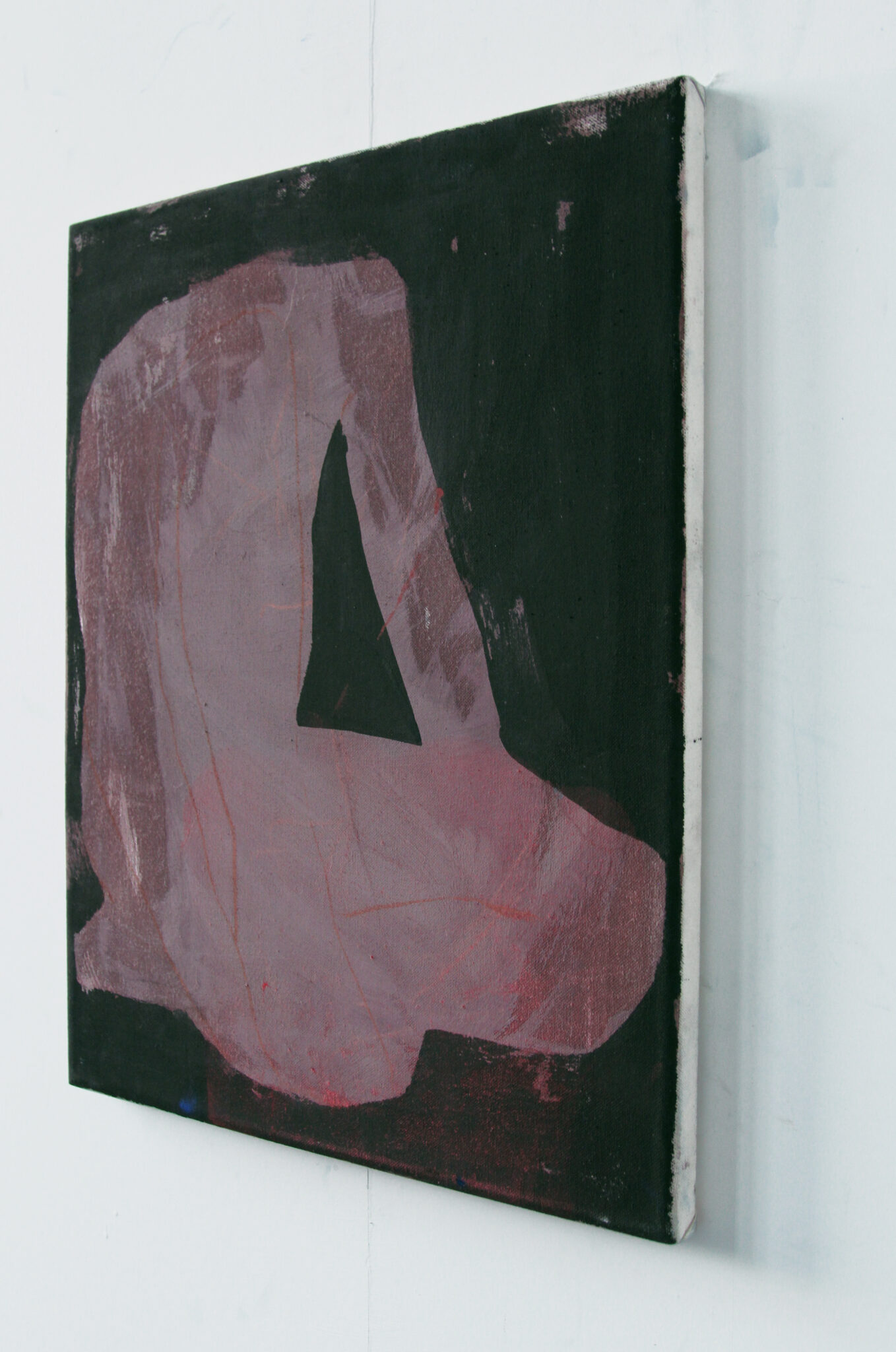 Sitting Figure N10 (pink) - Image 3